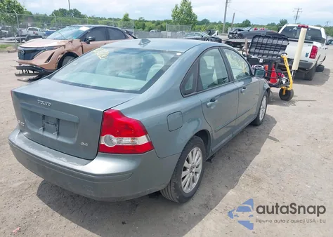 2005 Volvo S40 2.4I из США, поврежденный, VIN YV1MS382452092092